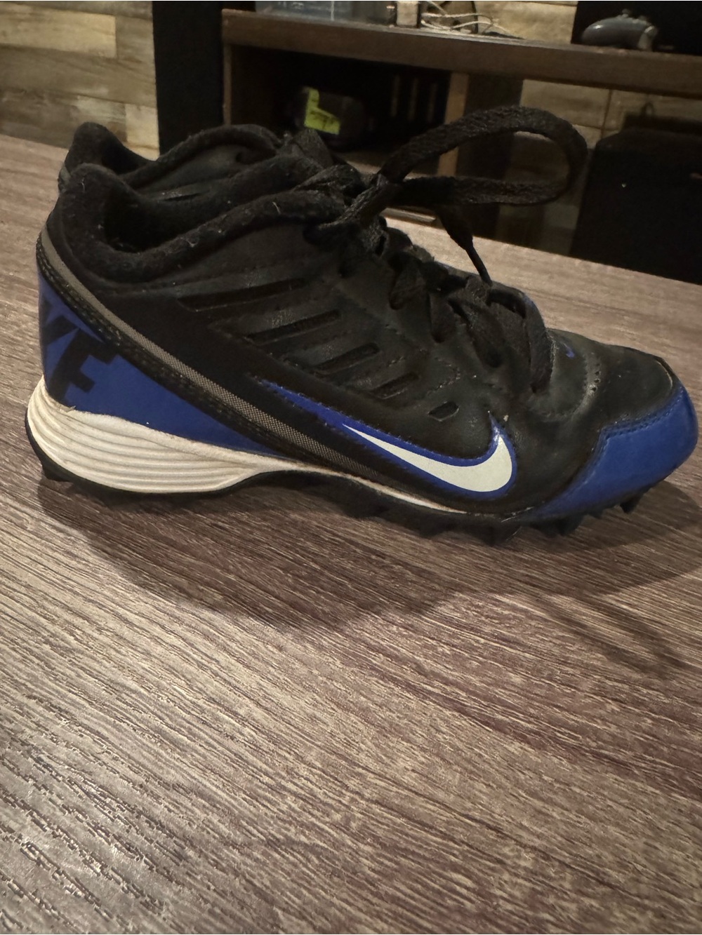 Nike Kids Black & Blue Soccer Cleats Size 13C EUC